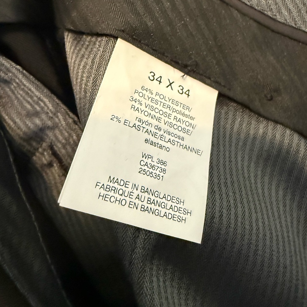 Kenneth Cole Reaction Black Pants - Picture 5 of 5